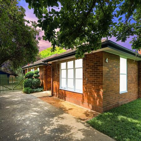 Charming Family Home with Private Backyard - Photo 3