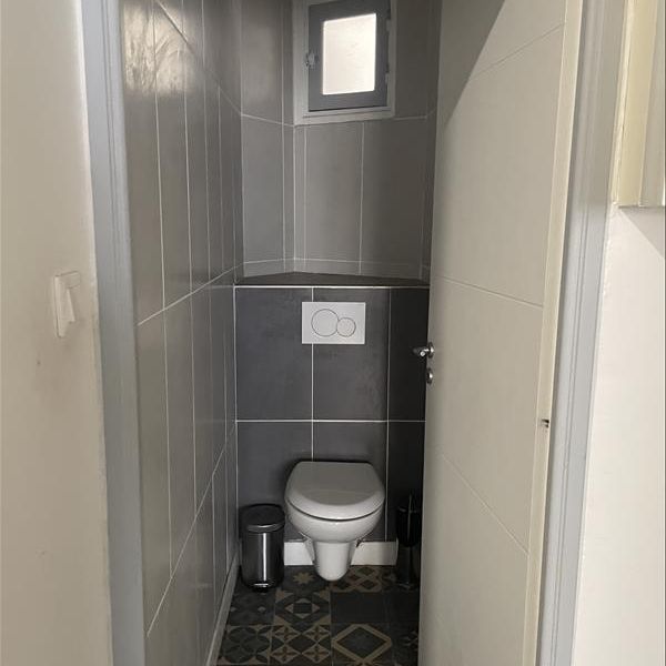 3 pièces - Meublé - 75,23 m² - 2ème étage - Colocation autorisée - Photo 1