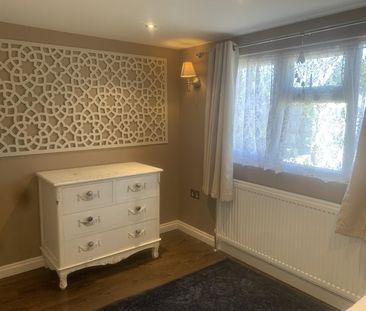 Room in a Shared House, Barking, IG11 - Photo 6