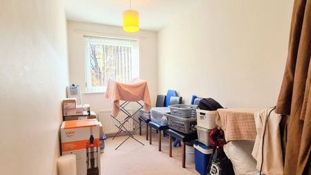 To Let – Shore Road, Ainsdale Village – Three Bedroom Apartment - Photo 4