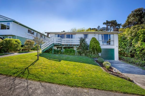 7 Tweed Road, Papakowhai - Photo 1