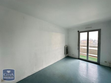 Location Appartement 3 pièces 69m² MACON 71000 - Photo 3