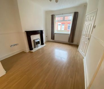 3 bed terraced house to rent in Brewer Street, Bishop Auckland - Photo 3