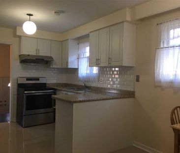 For Lease - 162 Edmonton Drive Unit# Upper, Toronto, Ontario - Photo 1