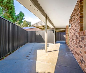 Charming & Peaceful One Bedroom House - Photo 3