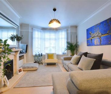 4 bedroom terraced house to rent - Photo 1