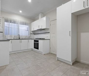 Discover Your New Home at 54 Chichester Way, Nollamara! - Photo 1