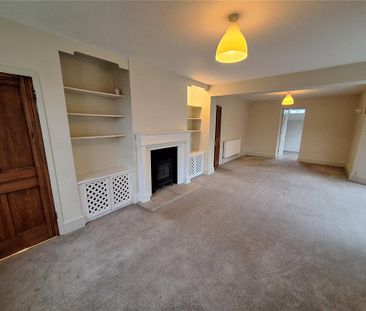 3 bedroom detached house to rent - Photo 3