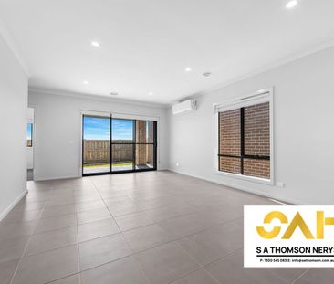 Brand-New Family Living with Four Bedrooms, Study & Double Garage - Photo 2