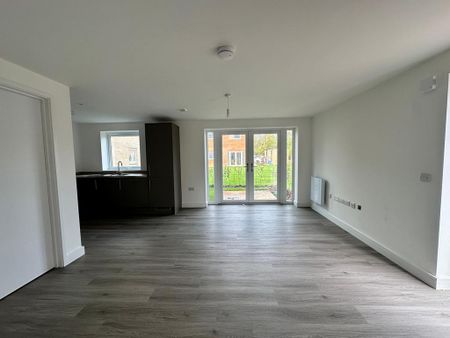 2 bedroom apartment to rent - Photo 2