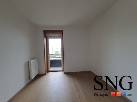 T2 AVEC BALCON ET PARKING - Photo 4