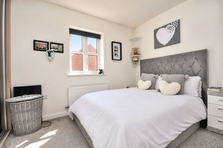 2 Bedroom End Terraced House To Rent - Photo 4
