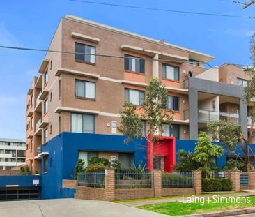 Top-floor penthouse with panoramic views - Photo 3