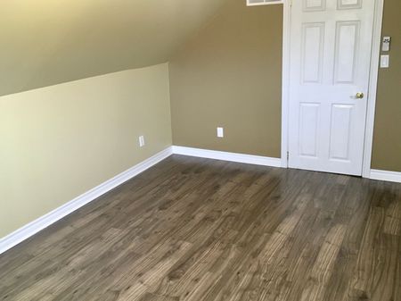 For Lease - 4576 Kalar Road, Niagara Falls, Ontario - Photo 5