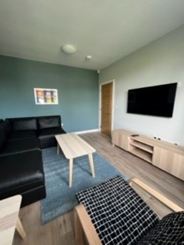 Tranby Avenue, Hull Road - P2027 - Photo 2