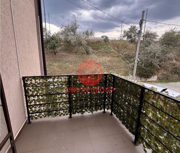 Vila Impecabila Mamaia-Sat, 6 Camere cu Baie Proprie + Apartament - Fotografie 6