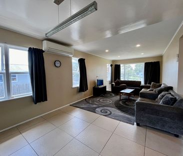 35 Addington Ave, Manurewa, NZ 2102 - Photo 2