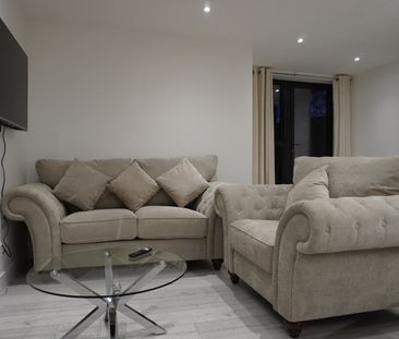 2 Bed Flat, Krishna Court, NW9 - Photo 3