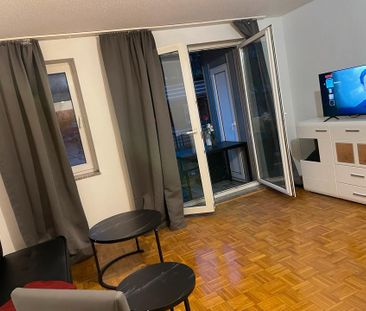 WOHNUNG MÖBILIERT 5min Gehweg zu Uni Essen und Einkaufszentrum - Foto 1