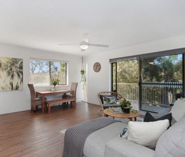 2 Bed Unit in Heart of Coorparoo - Photo 6