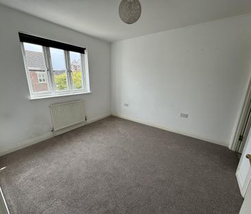 4 bedroom townhouse to rent - Photo 6