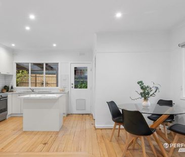 1/12 Surrey Street, Ringwood VIC 3134 - House For Rent | Domain - Photo 4