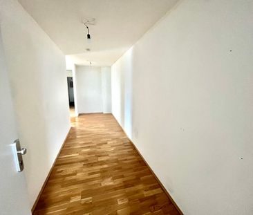 Großzügige 2 Zimmer Wohnung mit Balkon in 1210 Wien - Photo 4