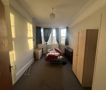 1 bedroom property to rent - Photo 2