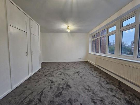 3 bedroom apartment to rent - Photo 1