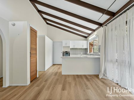 Low Set Brick Home Offering Comfort, Convenience and Charm - Photo 4