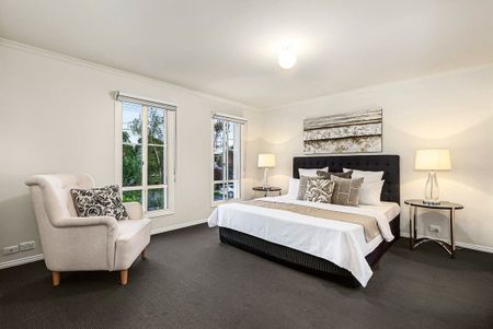14 Quarry Road, MITCHAM - Photo 5