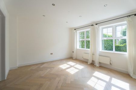 4 bedroom detached house to rent - Photo 4