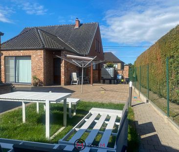 Charmante open bebouwing in Bilzen met twee garages; - Photo 5