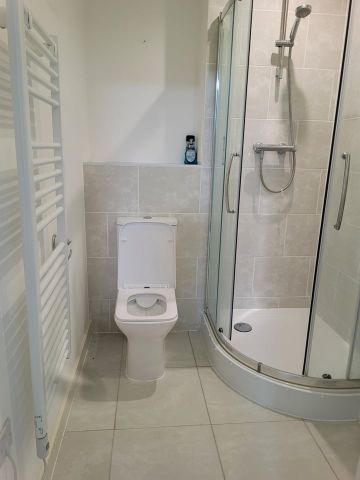 Room in a Shared Flat, Purley Way, CR0 - Photo 2