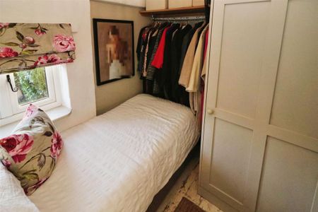 2 bedroom cottage to rent - Photo 5