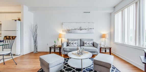 Two Bedroom Townhouse-style apartment in Toronto's Leaside - Photo 2