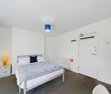 7 bedroom house to rent - Photo 1