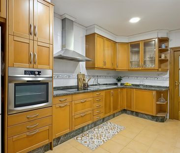 Piso de alquiler en Calle Libertad la, Centro Puerto - Photo 2