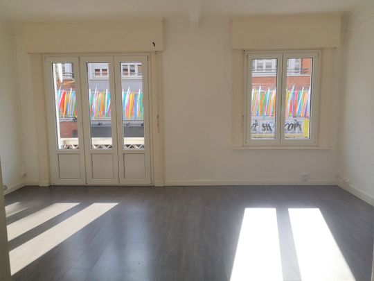 Location Appartement 1 pièce 38m² CALAIS 62100 - Photo 1