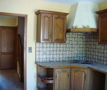 Location Maison 5 pièces 95m² - Photo 2