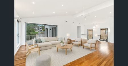 A masterpiece of elegance and class - Photo 5