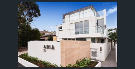 Modern Two Level Towhnhouse Residence apartment - Photo 4