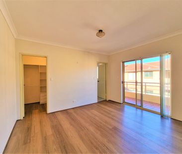 SECURITY AND SPACIOUS TWO BEDROOM UNIT - UPGRADED - Photo 6
