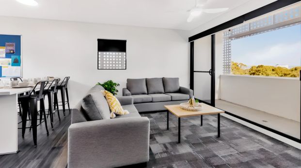 4 Bedroom Apartment premium - Photo 1