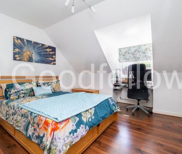 4 bedroom mid terraced house to rent, - Photo 4