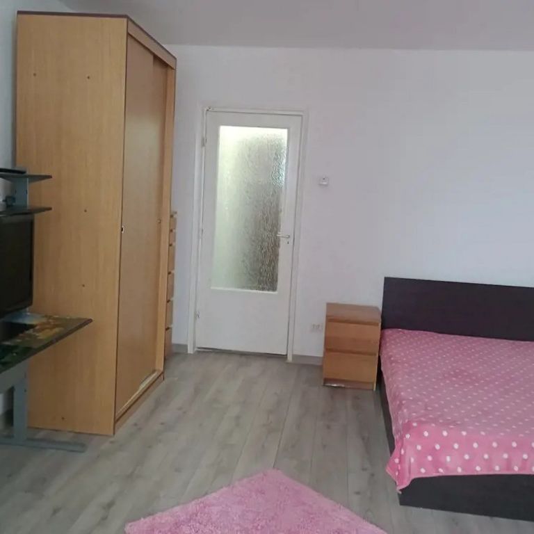 Eroii revolutiei etaj 7 giurgiului progresul - Fotografie 1