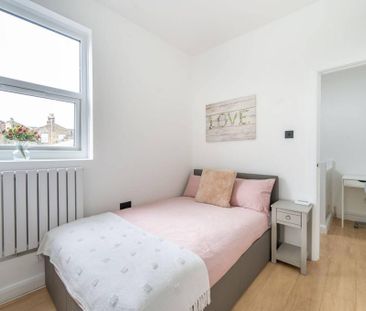 2 bedroom flat to rent - Photo 6