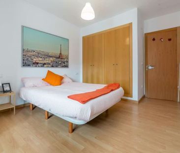 Carrer de Calvo Acacio, Valencia, Valencian Community 46017 - Photo 4