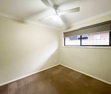 COMPACT, COSY, CONTEMPORARY & VERY PRIVATE - Photo 3