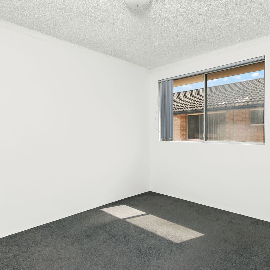 Spacious Renovated 2-Bedroom Townhouse in The Junction - Photo 1